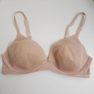 40D Victoria's Secret Nude No Wire Full Coverage Bra